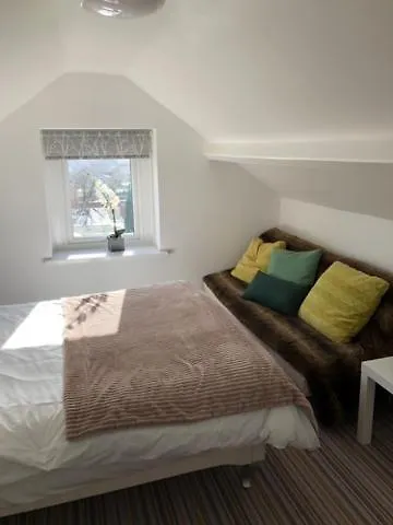 Clive Lodge Apartments Кардифф Великобритания